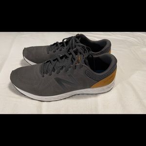 New Balance Fresh Foam Arishi V1 Running Shoes - Gray - Brand New